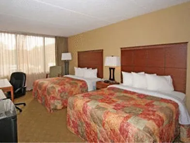 The Independence Inn - Charlotte Matthews Hotel